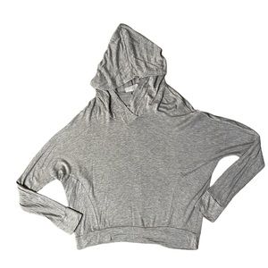 Women’s Heather grey jersey pullover hoodie - size medium